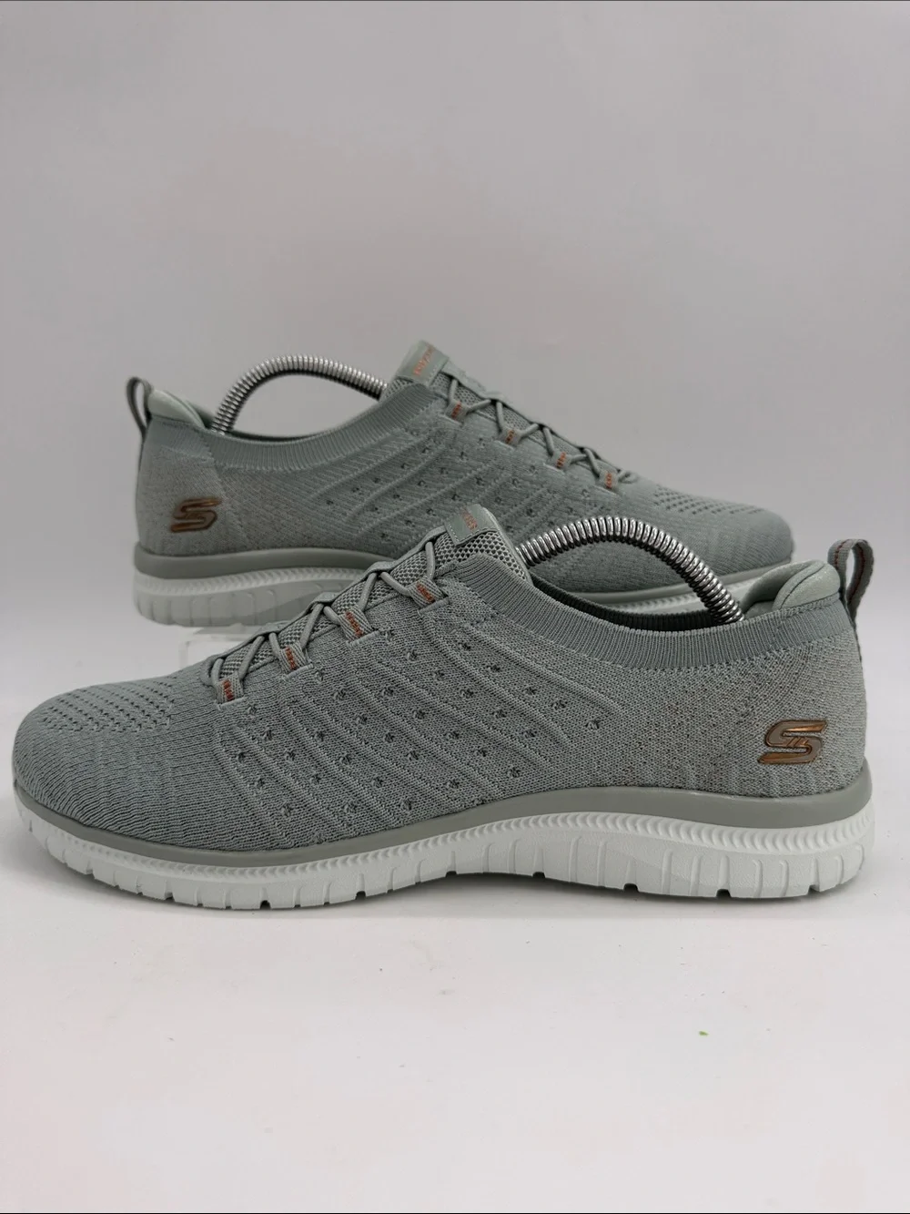 Skechers Virtue Copper Dream Slip Women's Size 10 Sneakers Shoes